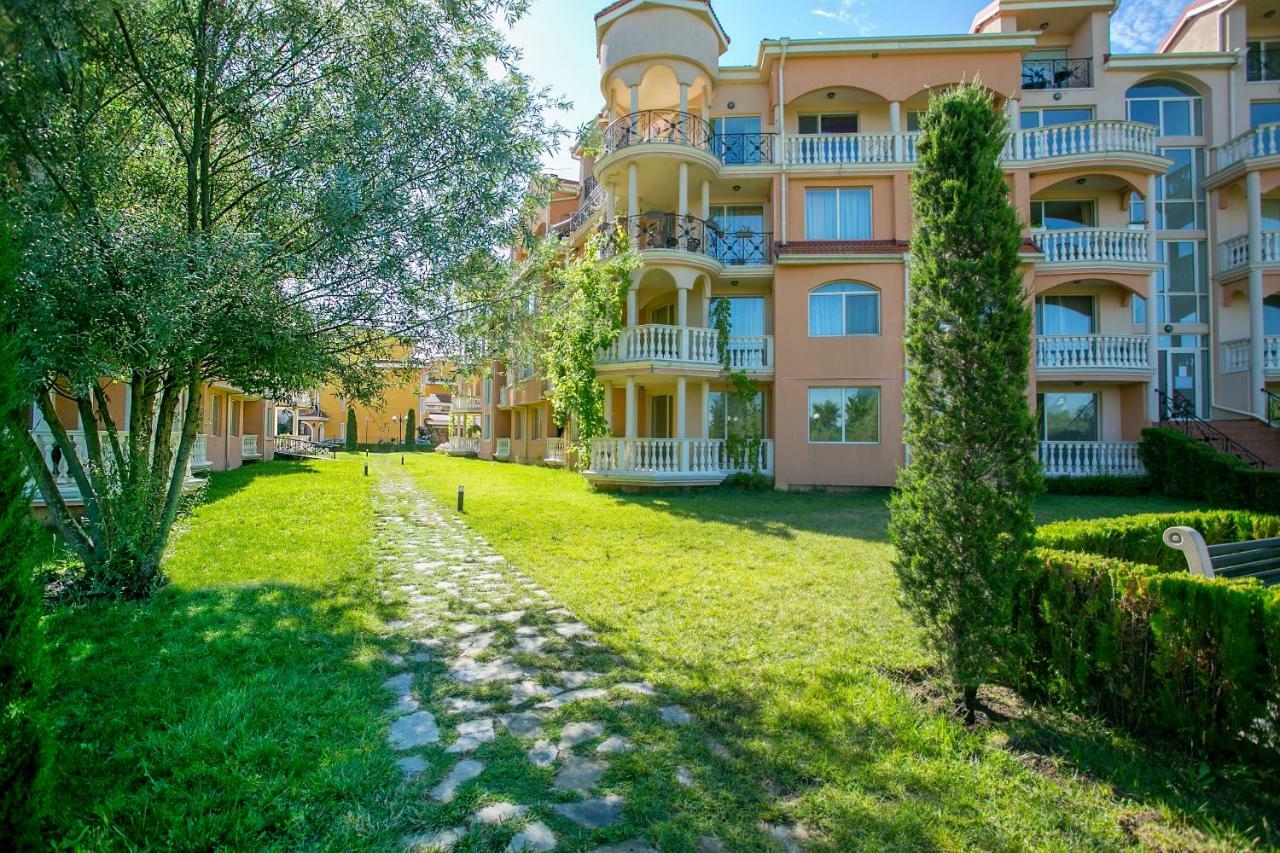 Touristic Complex Hacienda Beach Apartments Sozopol Extérieur photo